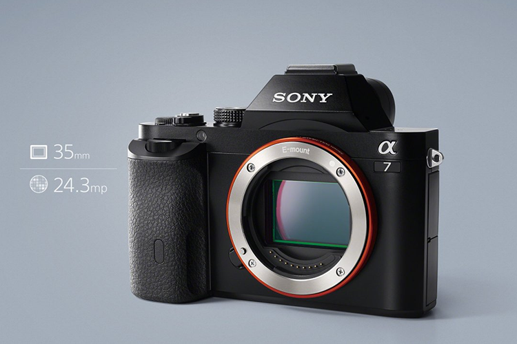 sony-alpha-7-1.png