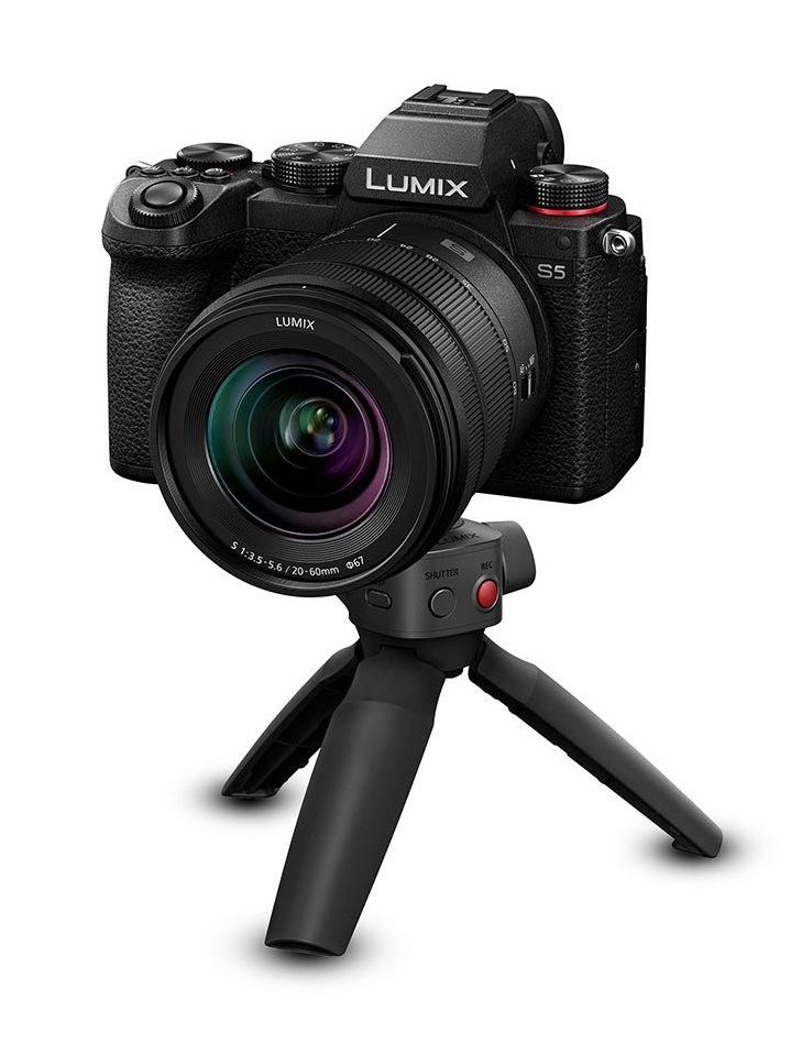 Panasonic-Lumix-S5-mirrorless-camera-6.jpg