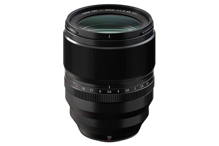 Fujifilm-XF-50mm-f1-R-WR-lens-2.jpg